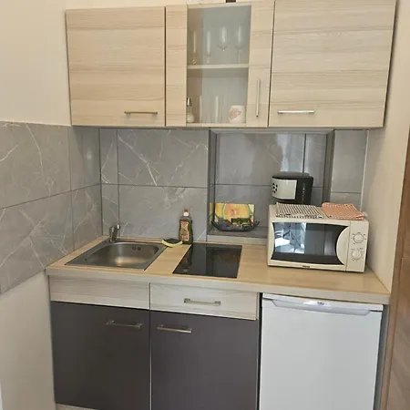 Lovely With A Private Terrace And Sea View Apartment *